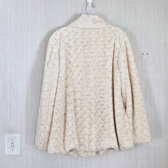Alfani Faux Fur Rosette Coat Button Front Cream Sz L EUC - Picture 2 of 9